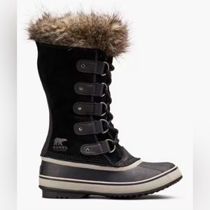 Sorel Joan of Arctic Boot- Black brand new with tags!